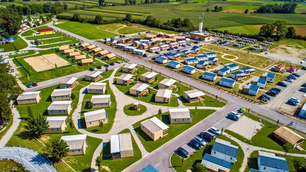Terme Village - Mobile Homes Catez ob Savi Kültér fotó