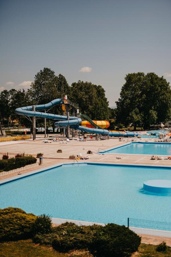 Terme Village - Mobile Homes Catez ob Savi Kültér fotó