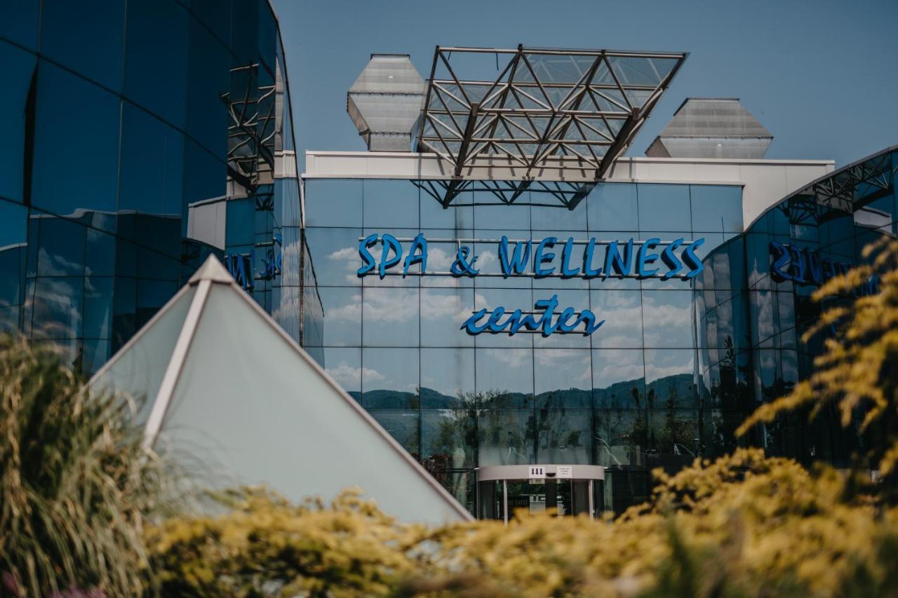 Terme Village - Mobile Homes Catez ob Savi Kültér fotó